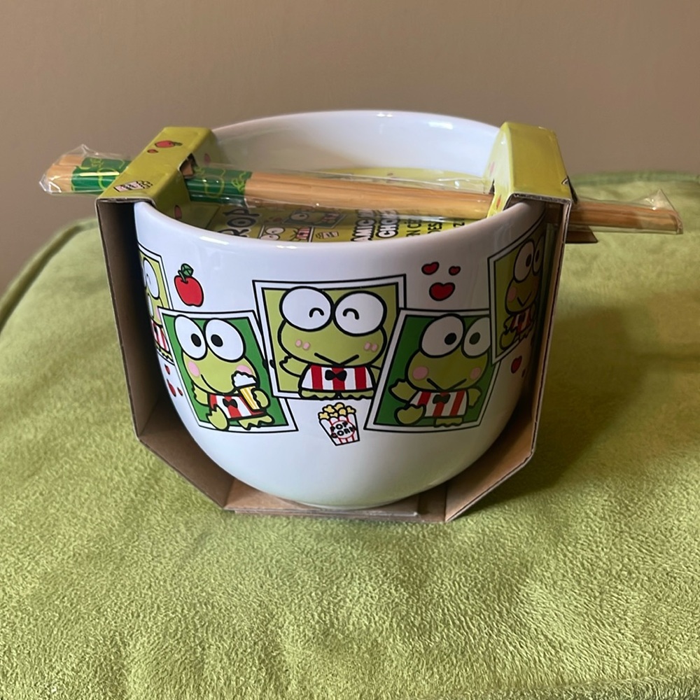Hello Kitty Keroppi Ceramic Bowl With Chopsticks